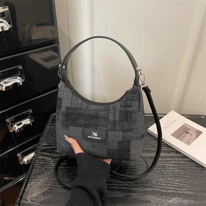Women's Tote Bag Large Capacity Shoulder Handbag For Commuting_voghion.com