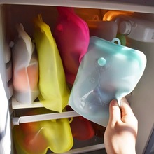 批发厨房冰箱食物储存袋食品级硅胶密封袋可微波加热硅胶保鲜袋