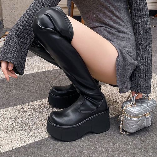 Thick-soled knee-high ultra-high wedge elastic boots for short women, with a platform sole, rounded toe, side zipper, and patent leather long boots.
