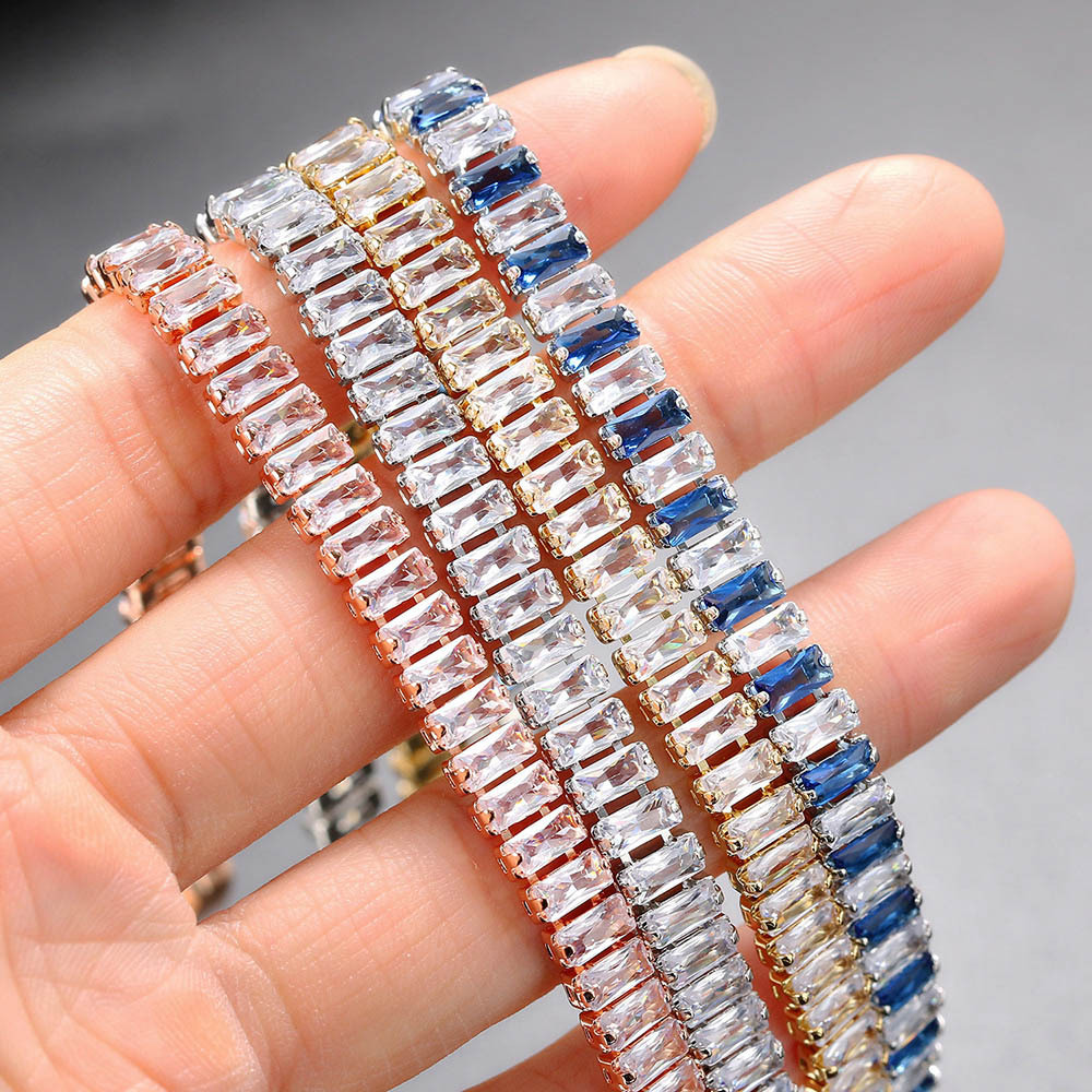 Fashion Geometric Copper Inlay Zircon Bracelets 1 Piece display picture 3