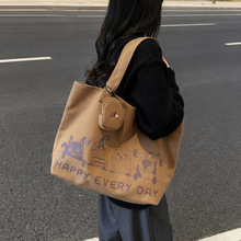 �r�����e������Ҹ�°�2025�����¿��n�泱���ٴ�������μ��Ů��