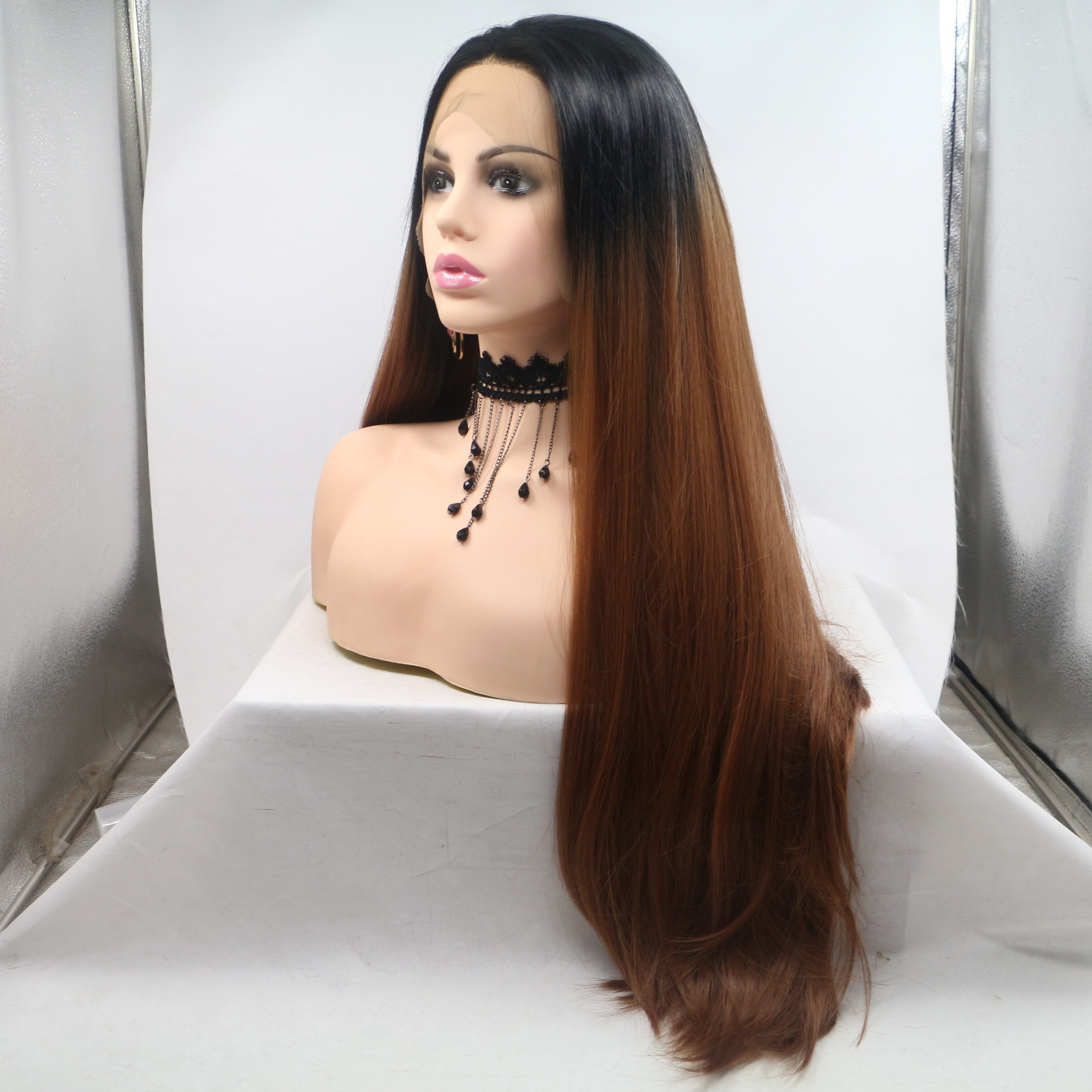 NEW LOOK teñido peluca comercio exterior damas europeas y americanas cabello recto negro marrón gradiente fibra de peluca