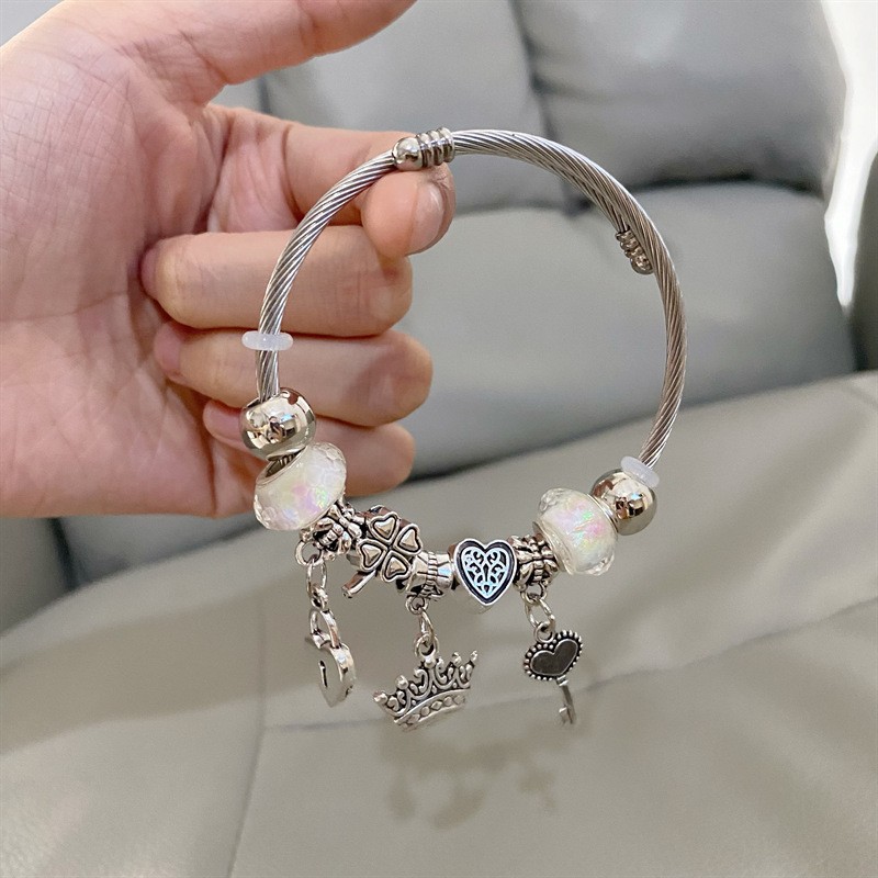 Fluorescent love Crown bracelet