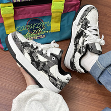 小众滑板鞋子男款2025新款春季休闲情侣款ins潮流厚底增高运动鞋