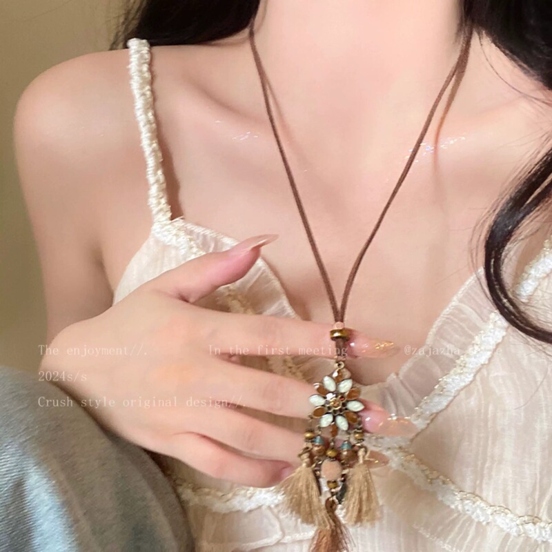 新しい中国風ボヘミアンレトロタッセルロングネックレス女性のエキゾチックなエスニックスタイルペンダント多用途ホリデースタイルアクセサリー|undefined