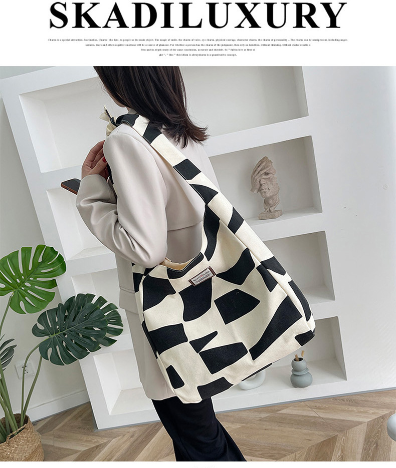 Large-capacity canvas large bag for women, 2021 new style, stylish and versatile, popular single-shoulder bag, fashionable autumn and winter tote bag undefined