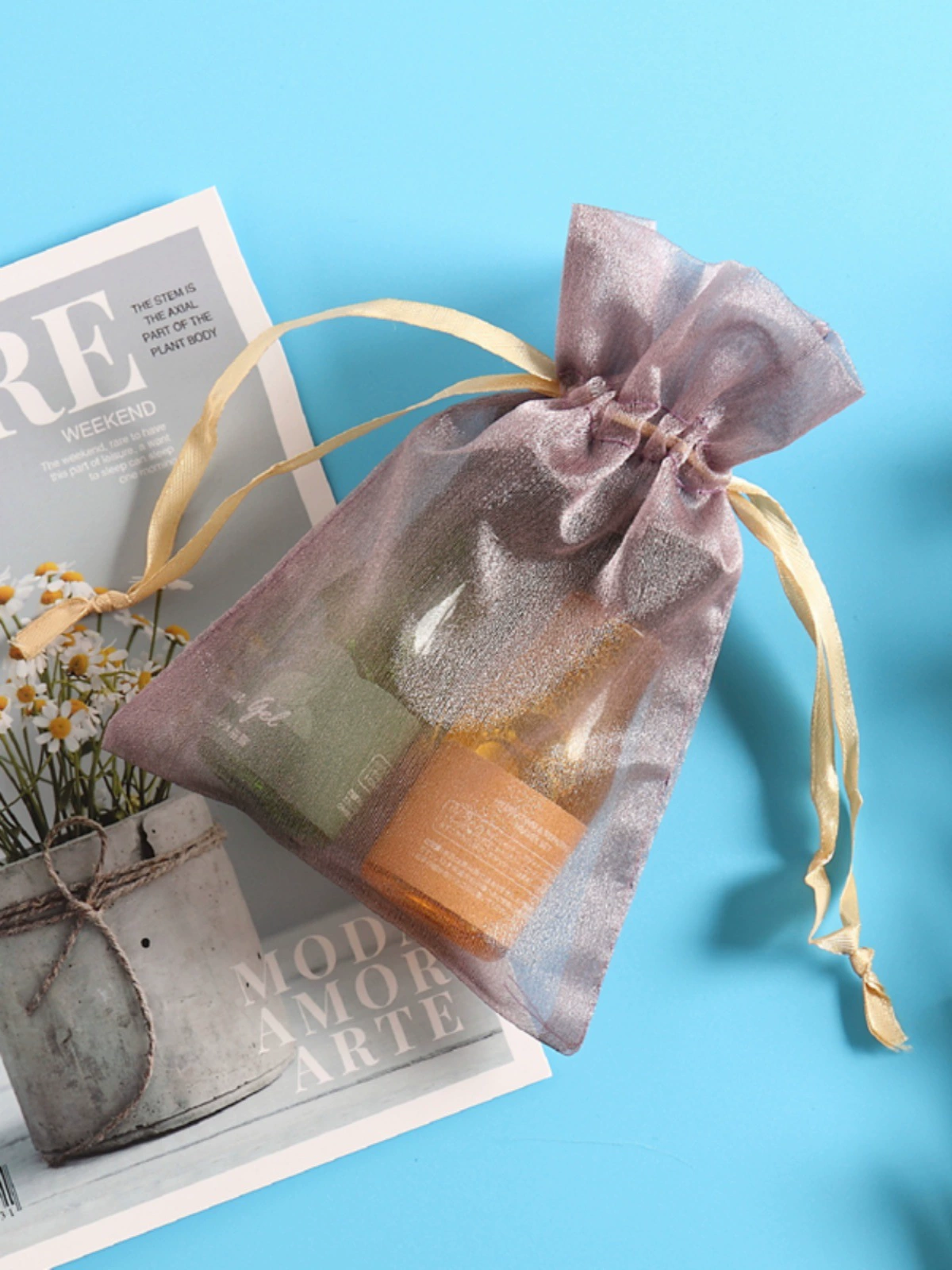 Мешочек на шнурке с внутренней подкладкой, однотонная дышащая косметичка из органзы, подарочная сумка на шнурке для хранения ювелирных изделий.