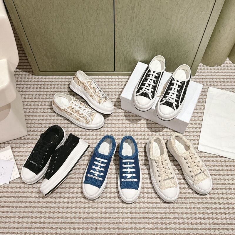 Thick-Soled D-Brand Canvas Shoes for Women, Round-Toe Lace-Up White Sneakers, Casual Shoes, Height-Increasing, Retro Style, Fashionable and Versatile Thick-Soled D-Brand Canvas Shoes for Women, Round-Toe Lace-Up White Sneakers, Casual Shoes, Height-Increasing, Retro Style, Fashionable and Versatile