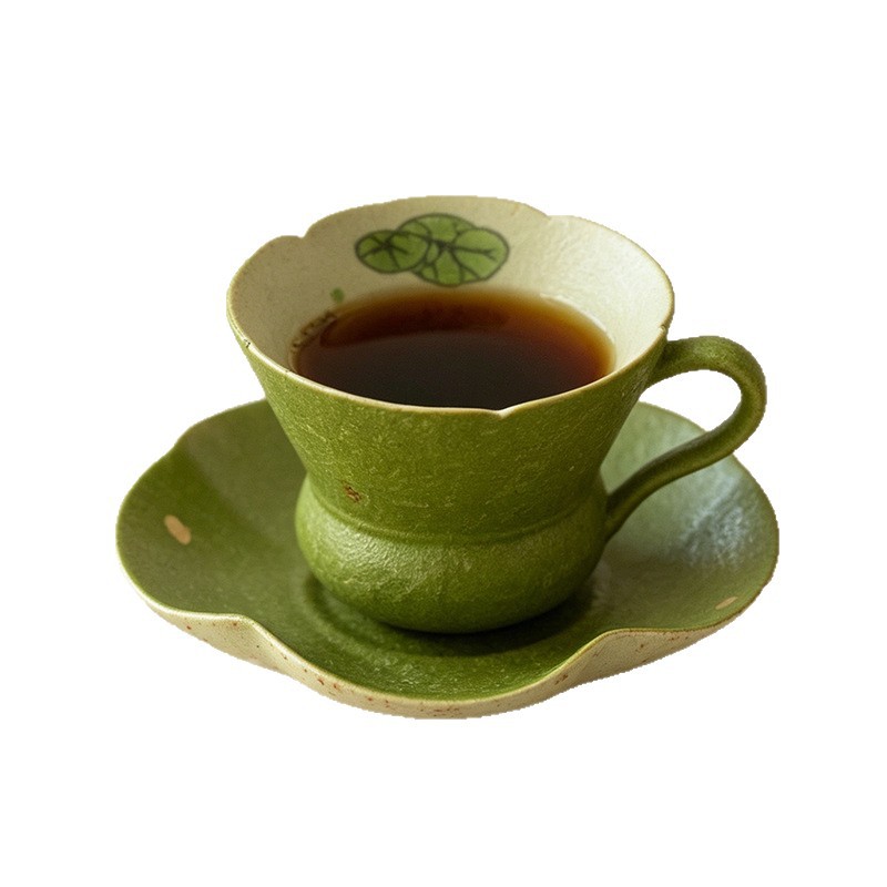 Kaffeetasse, karamellfarbene Unterglasur, Kaffeetasse mit Untertasse, handbemalt, mit Fischmotiv, Spielkeramik, goldfarben bestreut, Teetasse_voghion.com