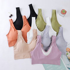 Plus-size, oversized sports vest for curvy women: Women's wrapped chest, push-up, back-enhancing bra with built-in chest pads—wire-free, strapless bra-style underwear