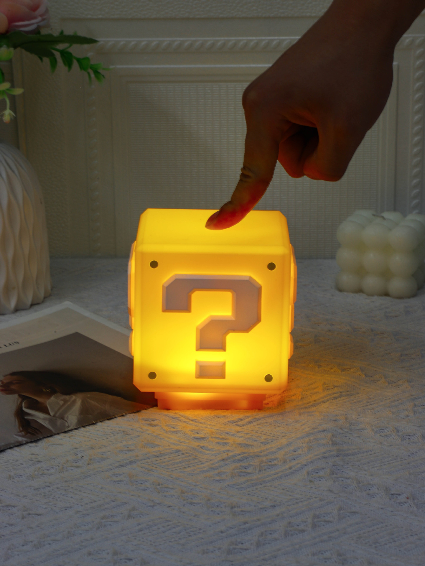 Luz nocturna de carga con sonido de Mario Bros., bloque de ladrillos, sensor USB de escritorio, luz LED transfronteriza, éxito de ventas transfronterizo