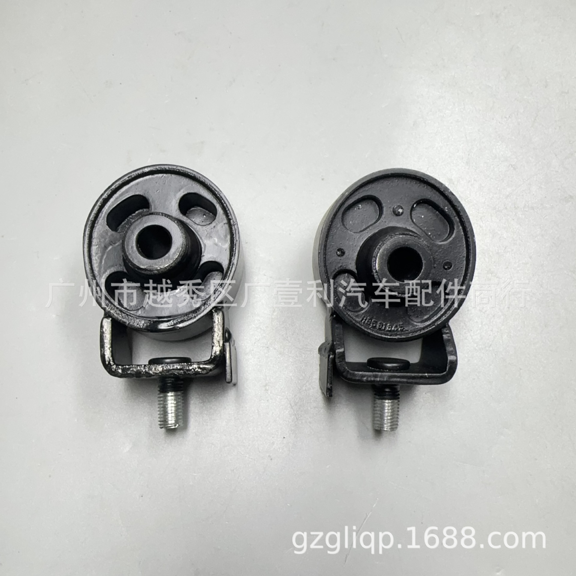 Applicable MB581845 MR353470 MR210217 V31 V32 V33 V43 wave box machine foot glue