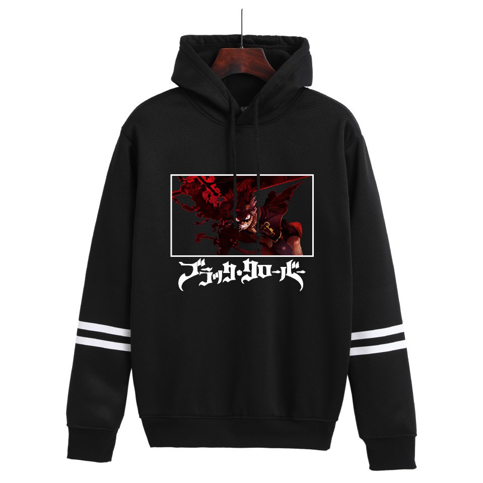 Nuevo estilo transfronterizo popular popular japonés riman black de cuatro hojas-Black Clover más suéter con capucha de terciopelo para mujer