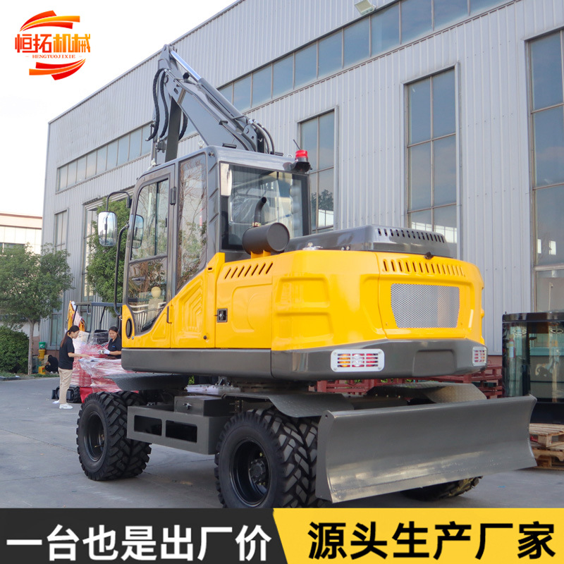 轮式挖掘机农用抓机市政工程工作状态平稳四轮挖勾机
