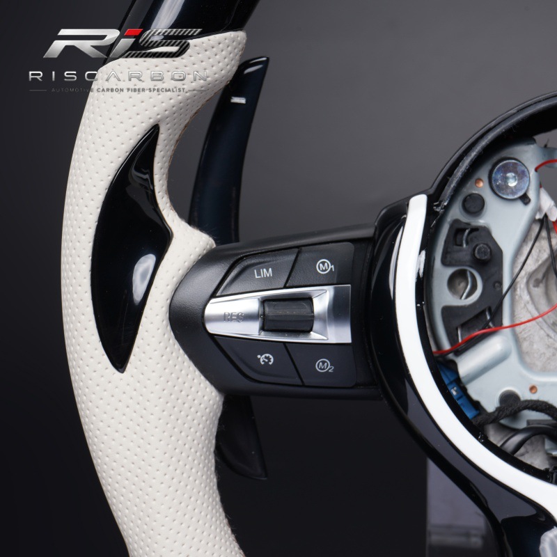 Suitable for Bmw Painted White Perforated Leather Belt Led Flat-Bottomed Steering Wheel F30F10F11F15F16F20F25