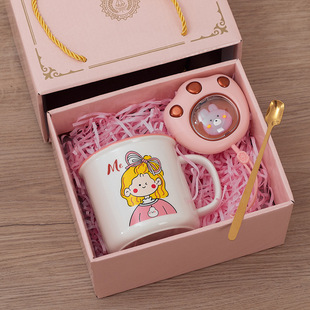 �M�°��ֶY������ضY����ϲ���W��Ů���к����նYƷ��һ��ͯ����