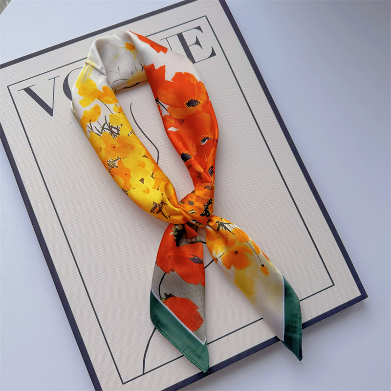 Primavera y verano nueva bufandas de impresión de letras de satén 70 × 70 bufandas de seda pequeñas bufandas cuadradas de alta calidad bufandas de estilo francés