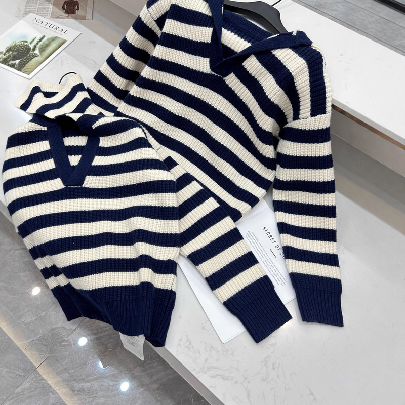 [in Stock] Bv Navy Collar Loose-Fit Youthful Wool Pullover Striped Relaxed Knit Sweater V-Neck Sweater