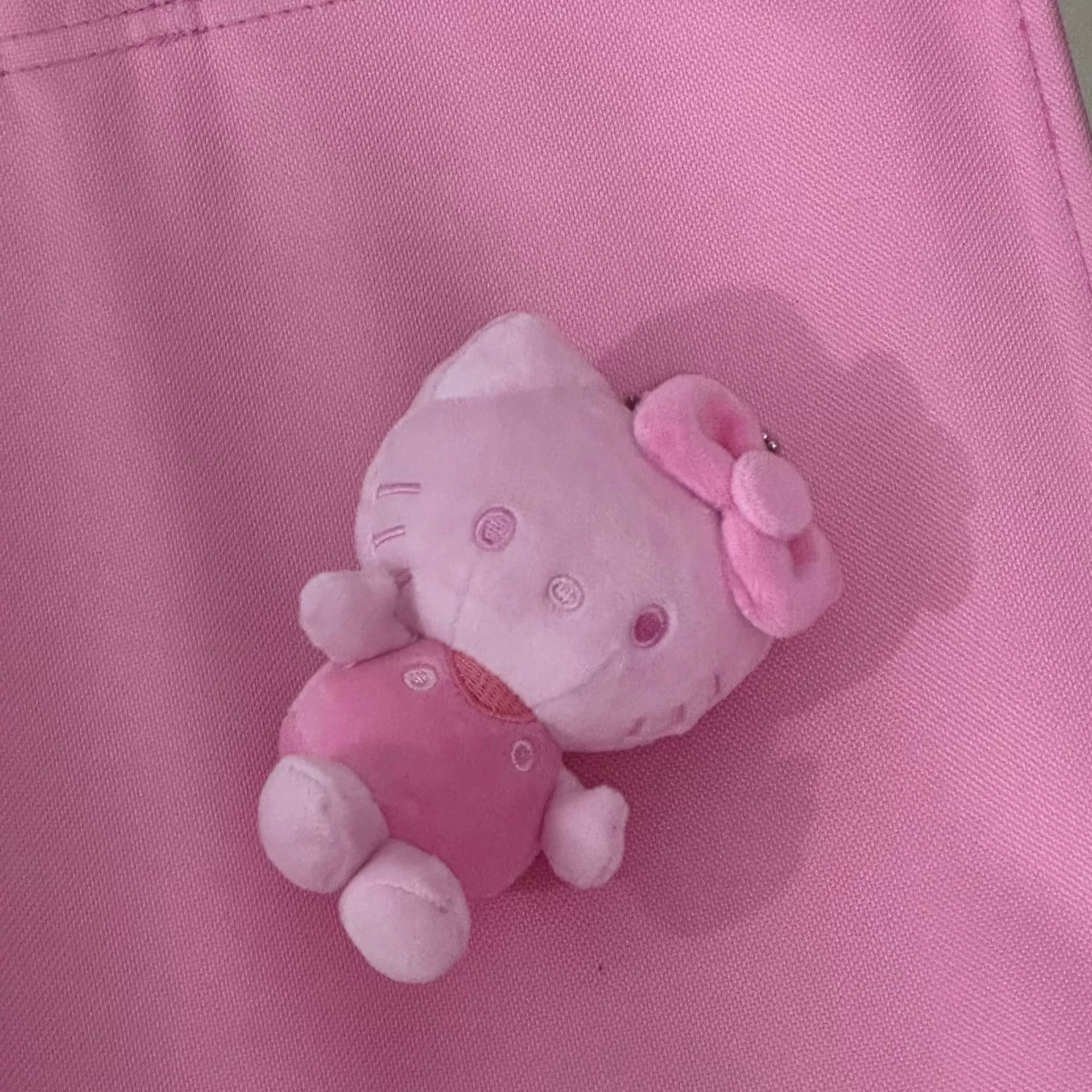Плюшевая подвеска-брелок для ключей (Hello Kitty) симпатичная кукла, мягкая мини-плюша 10+ вариантов дизайна, подарок 0.038 кг