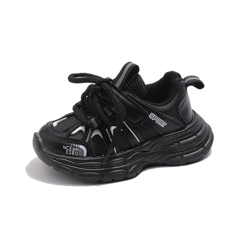 Zapatos deportivos infantiles primavera y otoño nuevos niños de moda versátil zapatos de papá chicas ligeras con suela suave zapatos de carrera casuales