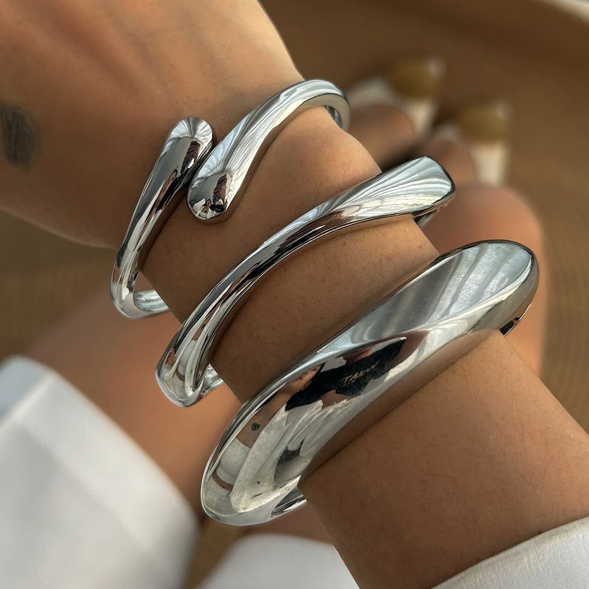 32g Weight Bangle Classification Alloy Chain Material Street Occasion Alloy Material Geometric Pattern Women's Gender Plating Design Exaggerated Style Exaggerated Geometric Alloy Bangles Wholesale 2