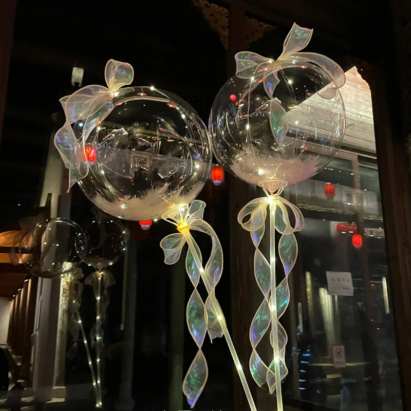 Red rojo iluminante pluma bobobo bola estand día de San Valentín mano con lámpara de globo material paquete de cumpleaños props