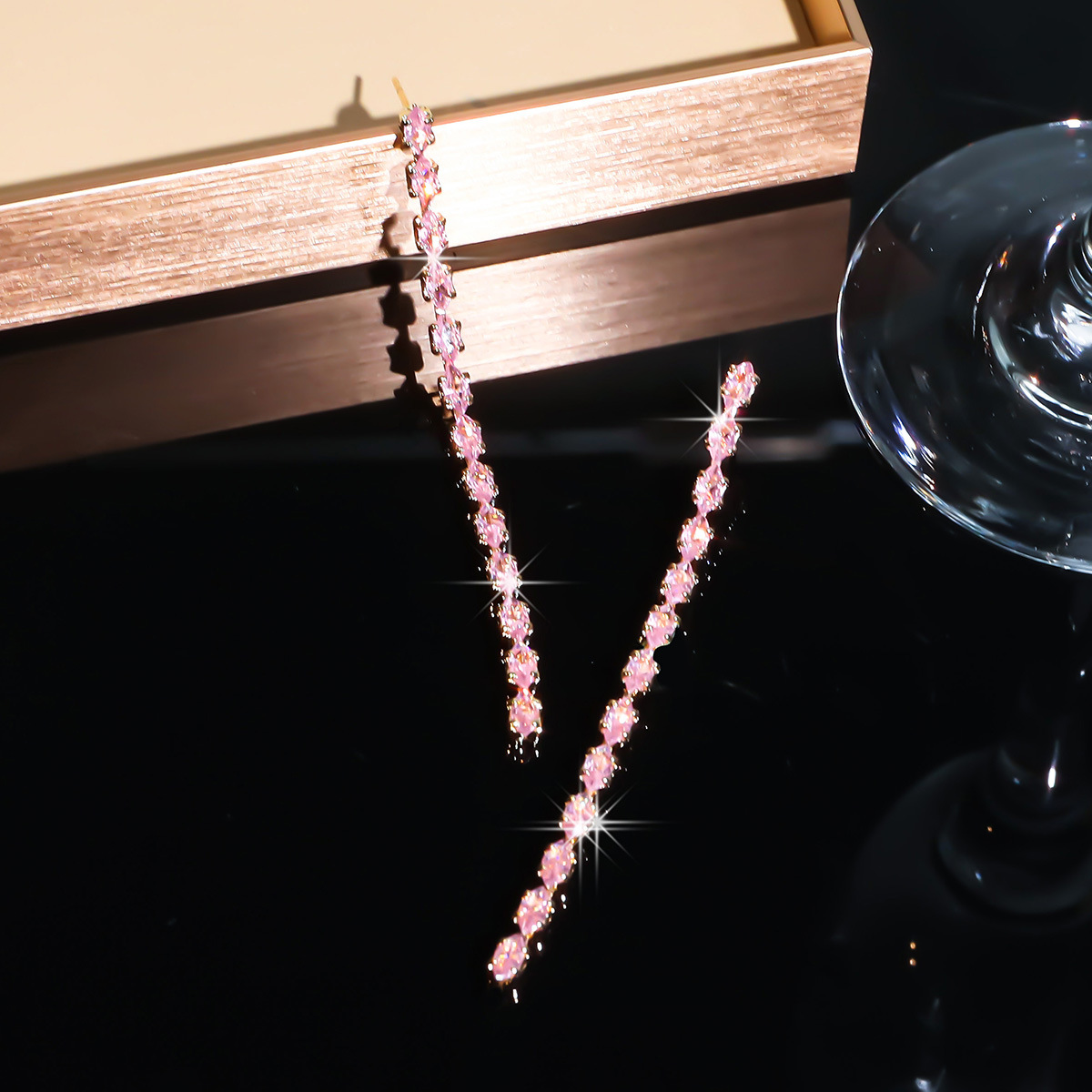 JXER-52 粉色 马眼锆石耳环3.jpg