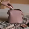 Розовый
