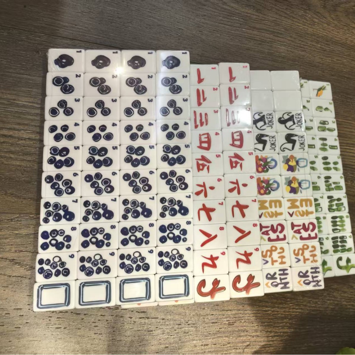 Lake blue four-layer color-blocked acrylic American mahjong tiles, hand-crafted, mini portable, creative English number mahjong set