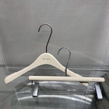 ���b��Ů�b�����¼ܷ����̰�ɫľ�|��ѝ�A�o���Ό�ľ�����OӋ