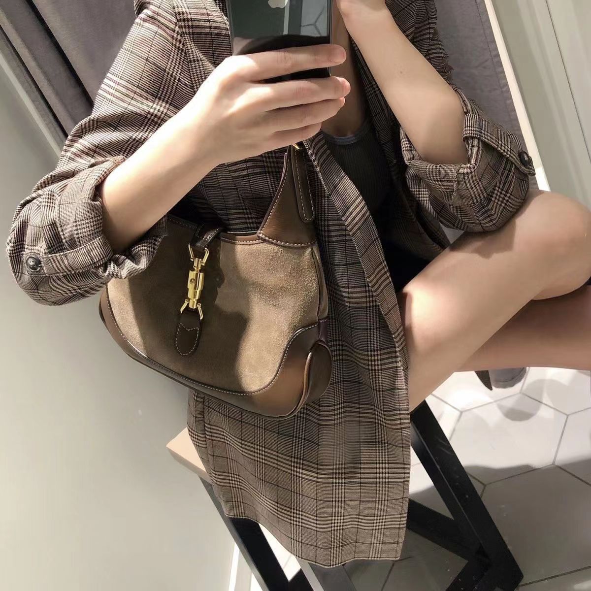 Borsa a tracolla per donna Borsa da ascella in pelle scamosciata color block retrò opaca PU2023 Borsa da sella portatile autunno e inverno di nuova moda_voghion.com