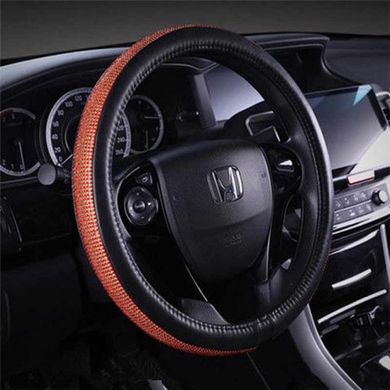Transfronteriza nueva cubierta del volante del coche cuero moda rhinestone oro seda felpa Four Seasons universal diamante cubierta del volante