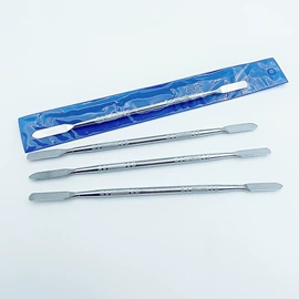 十字螺丝刀;撬棍、起钉器;镊子