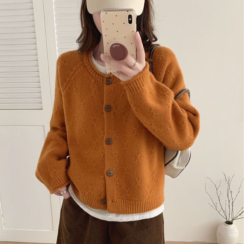 Raglan Sleeve Retro Rolled Hem Sweater Jacket for Women, Loose Korean Style, Slimming, Warm, Round Neck, New Spring Knit Cardigan