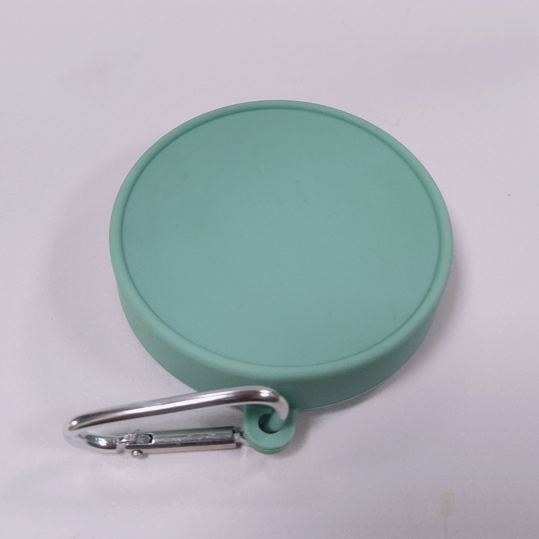 Taza de agua plegable de silicona para viajes al aire libre, taza retráctil portátil a prueba de caídas, taza de regalo de vacaciones publicitaria en stock