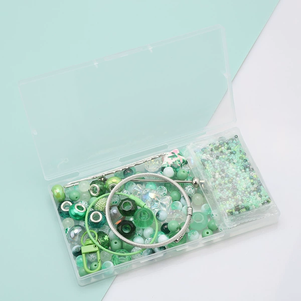 Green, wide color palette