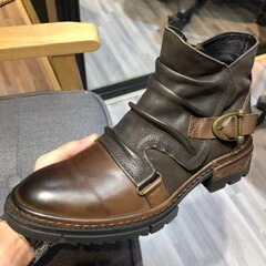 クロスボーダーの外国貿易の方と高組の男性の靴の大きいサイズの冬の茶色の車の縫い目の純色のジャックの船長の丸い馬のブーツ