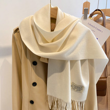 2025新款白色围巾女冬季韩版百搭小围脖高级感圣诞节生日礼物披肩