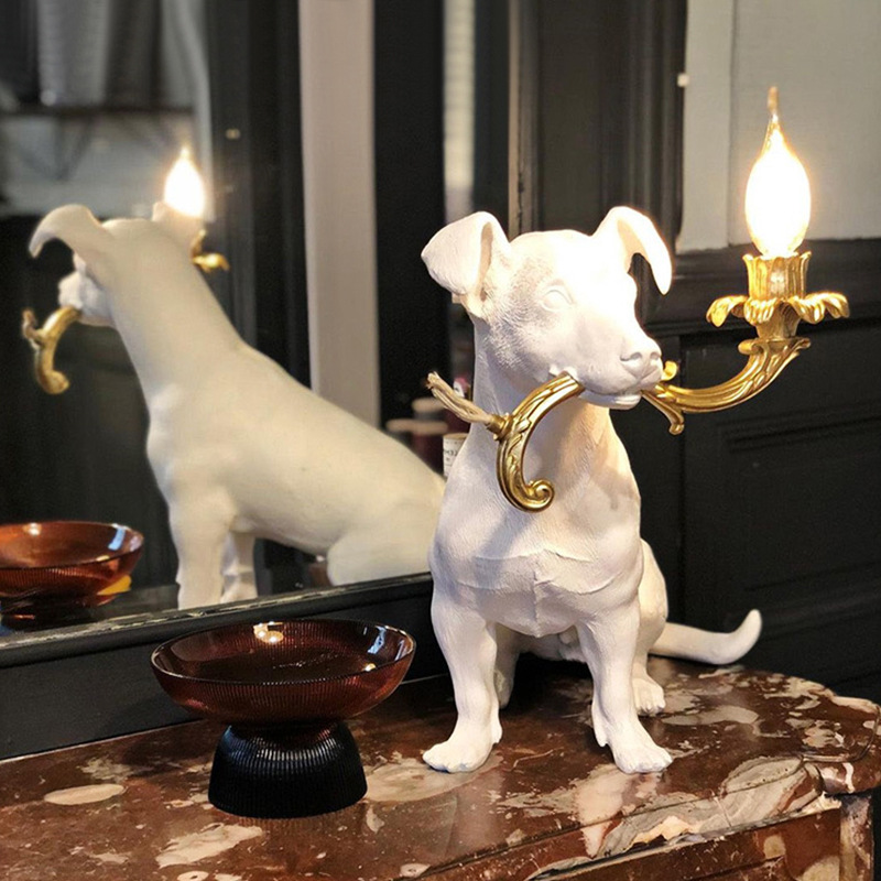 Italian Animal Bite Line Dog Table Lamp Nordic Creative Living Room Bedroom Study Bedside Decorative Ornaments Resin Lamps