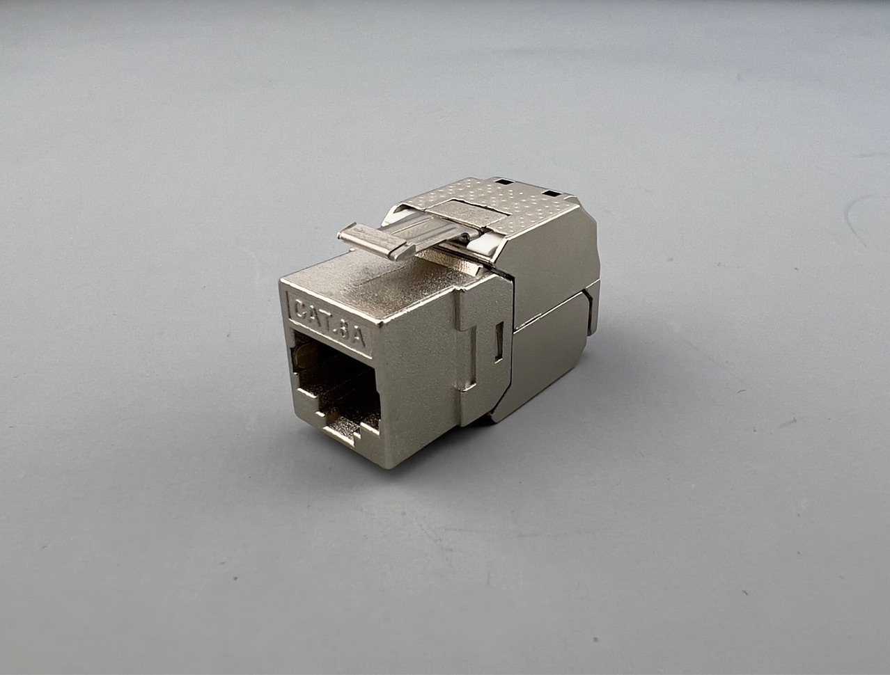 CAT6A模块金属弹模块免打屏蔽模块免工具安装面板