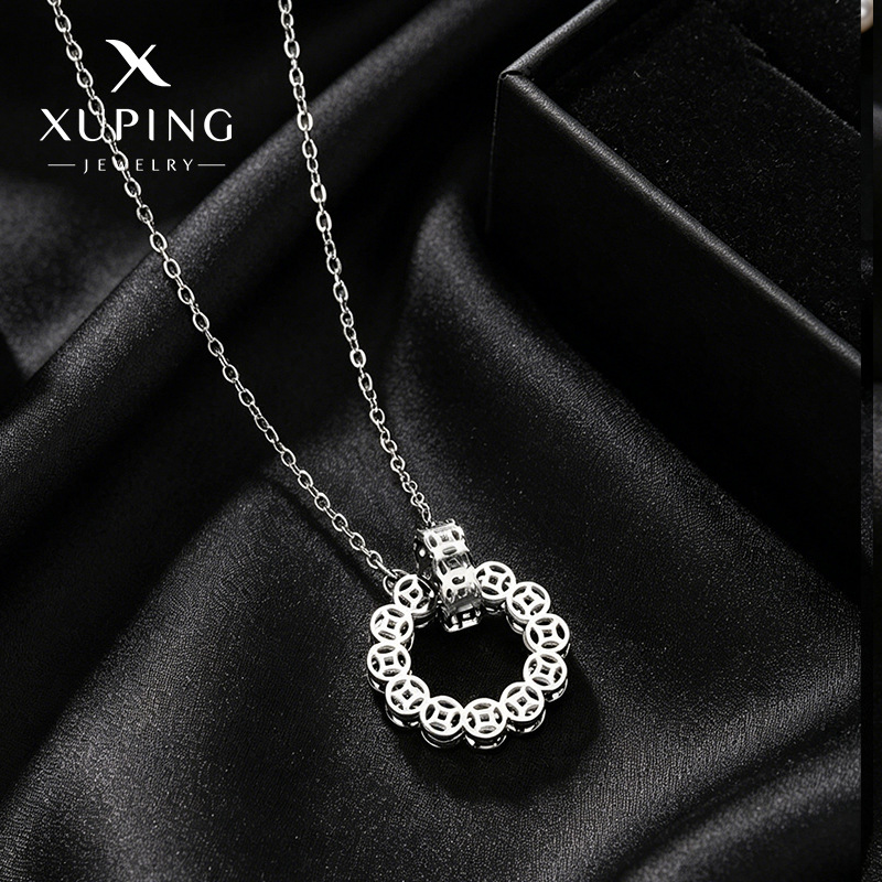 El nuevo estilo de Xuping de acero inoxidable, diseño de nicho, moda, lujo ligero, mucho dinero, collar, regalo para novias y amigos image 1