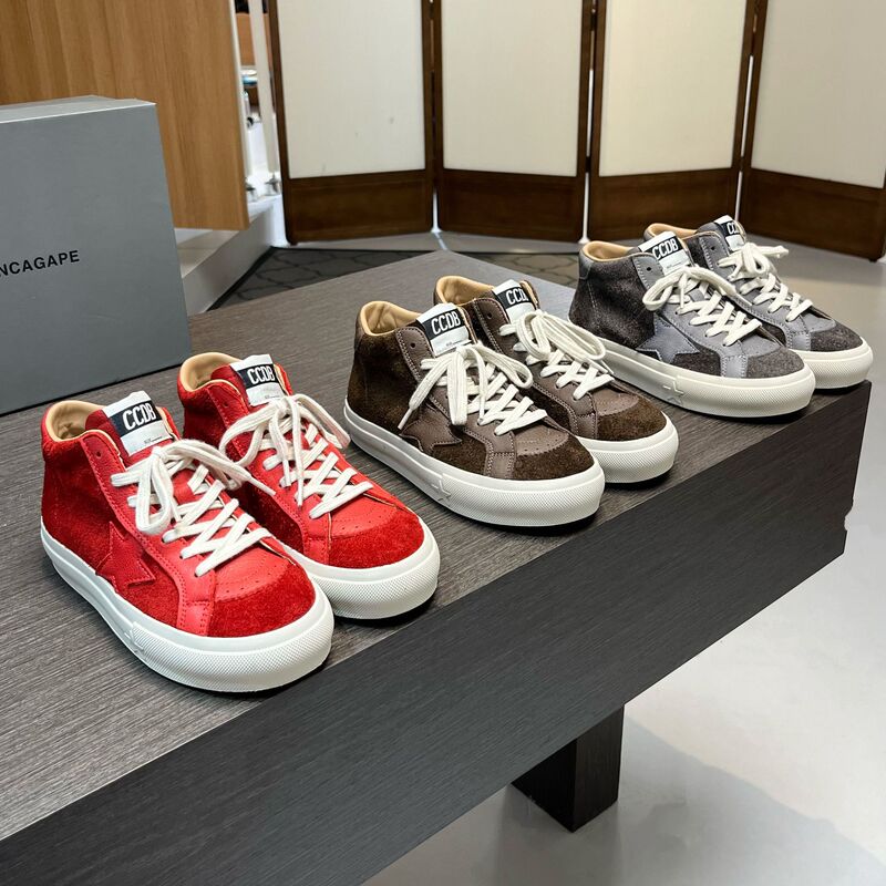 2026 Autumn Suede Star Sneakers Women's Lace-up Casual Shoes Versatile High-top Sports Shoes Trendy Casual Sneakers