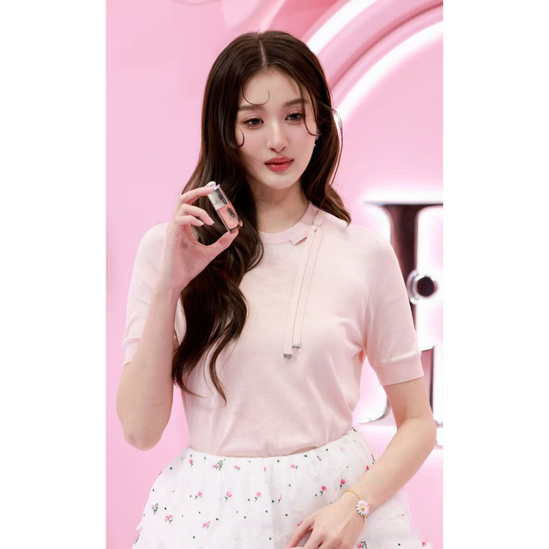 2026 Early Spring Style Exquisite and Fashionable Lace-Up Bow Slim-Fit Round-Neck Blue and Pink Two-Color T-Shirt Short-Sleeved Top for Women