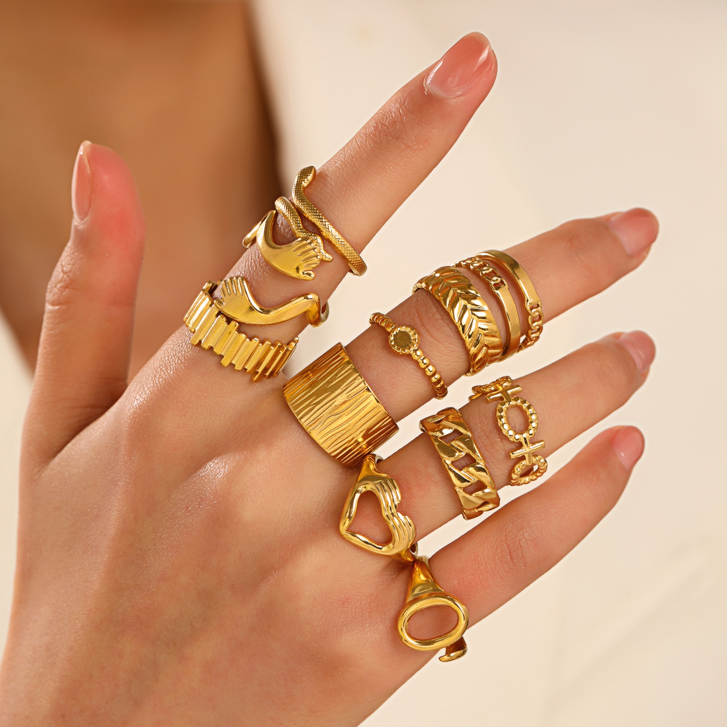Fashionable brand ring stainless steel