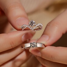 法式小众高级感跨境情侣莫桑钻对戒s925纯银皇冠戒指结婚礼物活口