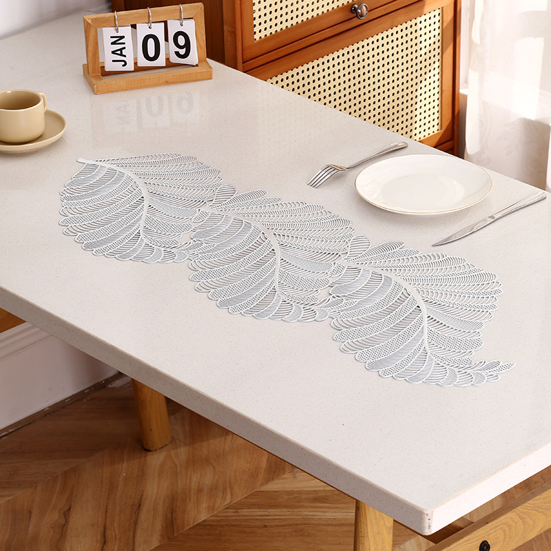 Alfombrilla de mesa simple de lujo ligero europea y americana, impermeable y a prueba de aceite, almohadilla de aislamiento térmico de PVC, sentido avanzado, bandera de mesa de viento INS al por mayor