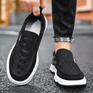 �ϱ�����Ь���ļ�͸��һ�_�ő������e��ʿ����Ь�����ٴ�2026�¿�