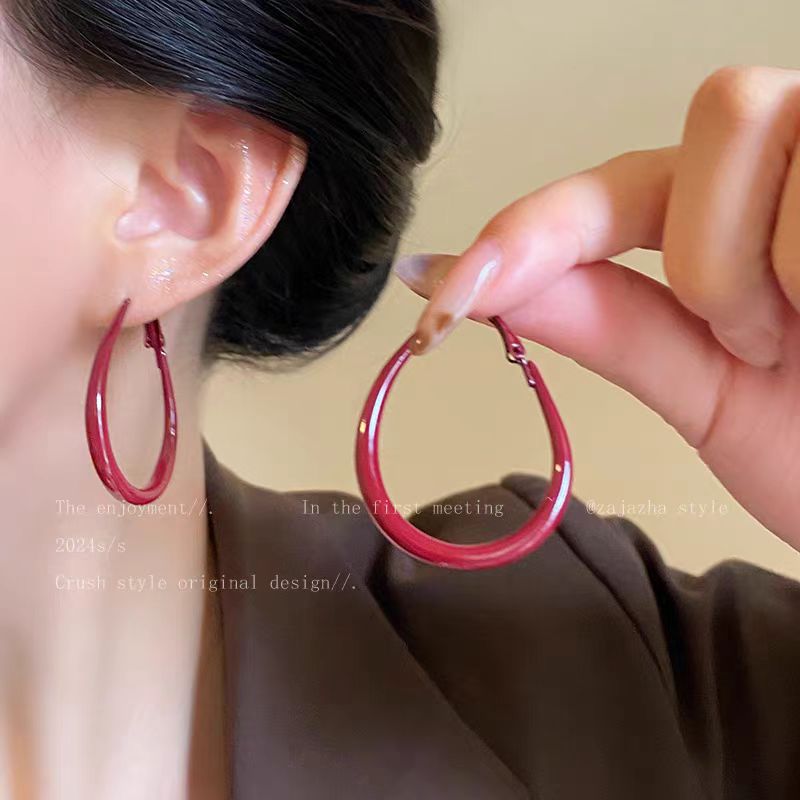 New Retro Red Earrings, Geometric Earrings for Women, Hong Kong Style Niche Design Earrings, Fashionable and Versatile High-End Earrings