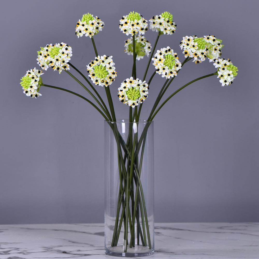 Realistic artificial flowers for hotel