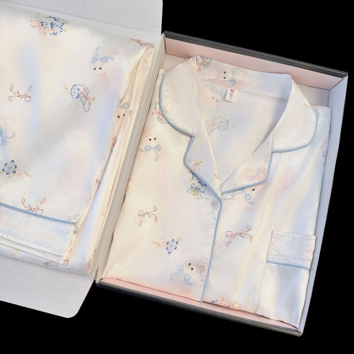 Al por mayor transfronterizo nuevo pijama de seda de hielo de mujer onda punto de dibujos animados gatito manga larga pantalones largos delgados set de ropa para el hogar